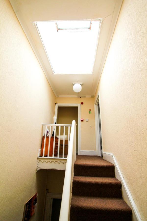 Central Bolton Accommodation Exterior foto