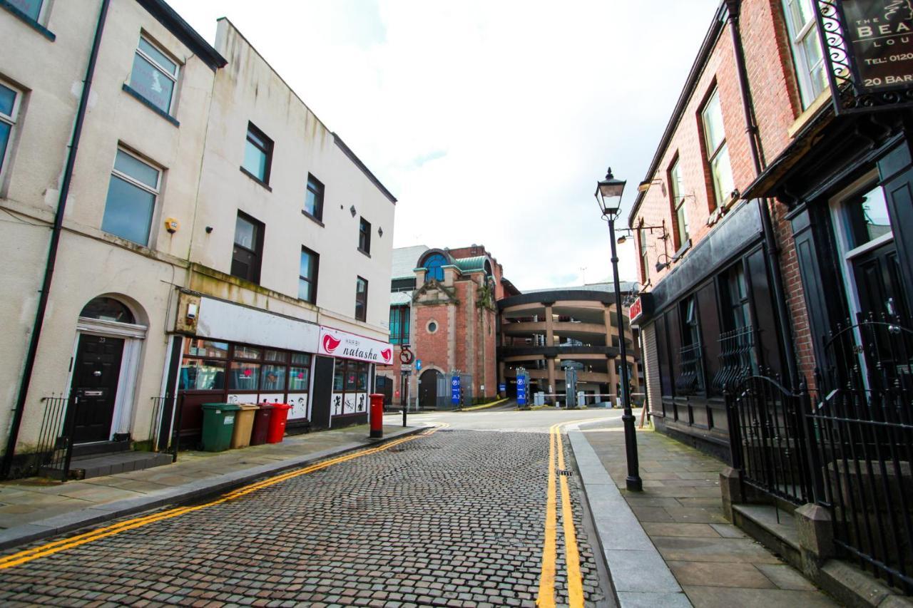 Central Bolton Accommodation Exterior foto